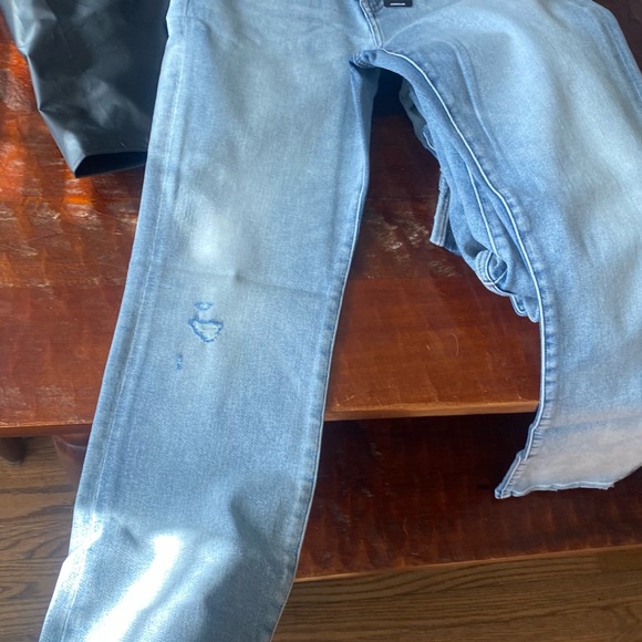 Express new jeans with tags - Picture 3 of 4